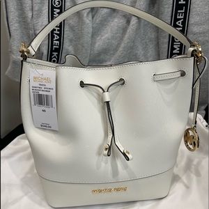 NWT MK bucket purse